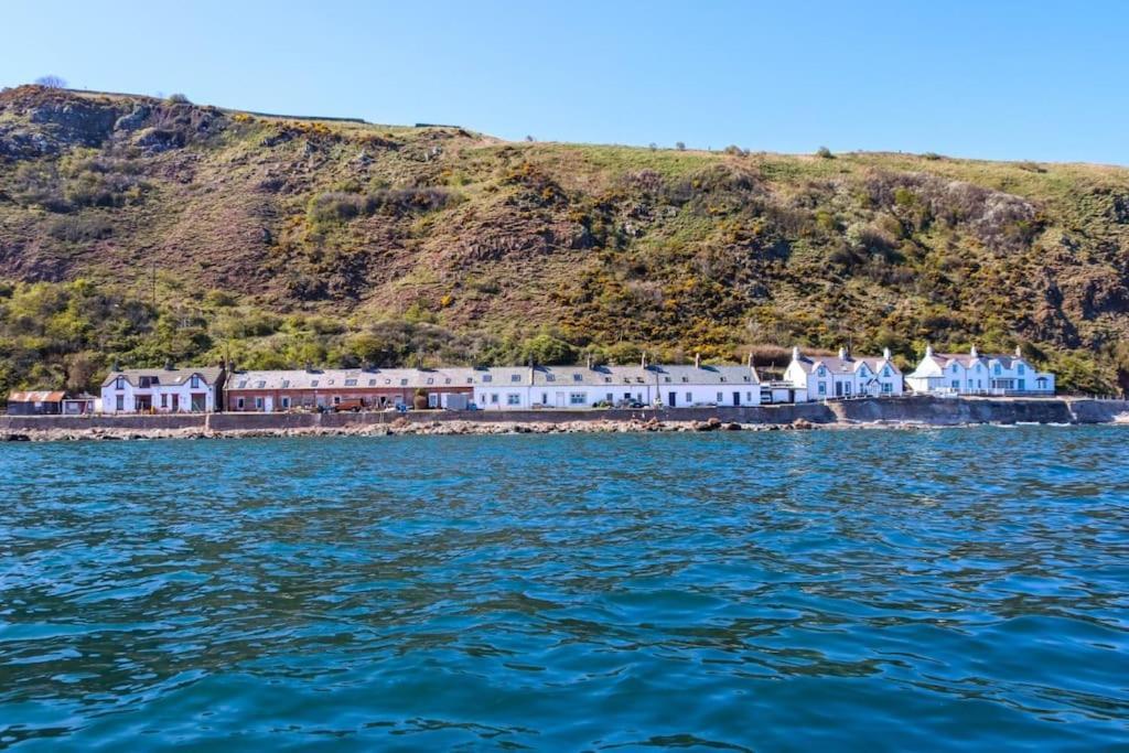 The Cottage By The Sea, Scotland Burnmouth Eksteriør billede