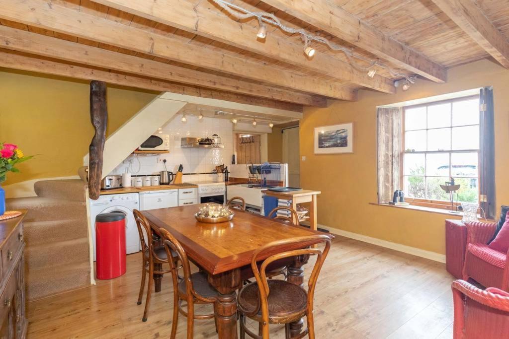 The Cottage By The Sea, Scotland Burnmouth Eksteriør billede